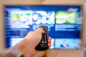 Read more about the article How to Enhance Viewer Experience with Better Internet TV Content